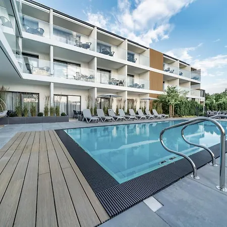 Rosa Style Apart Otel 4*