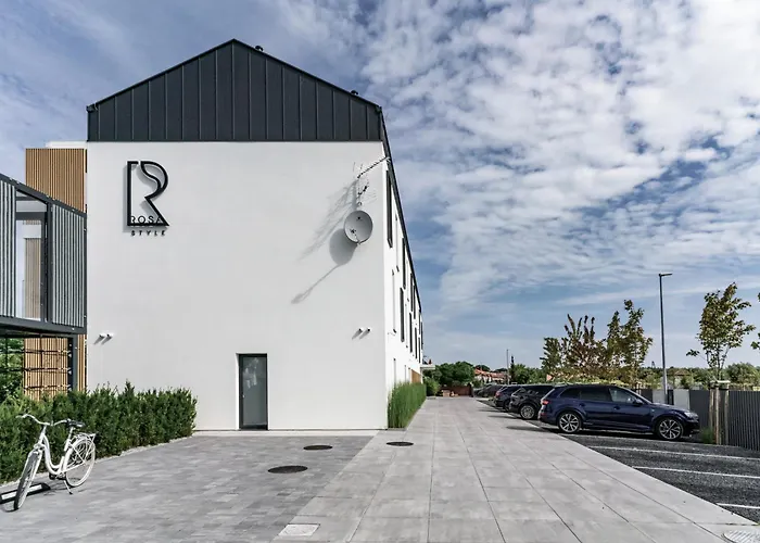Rosa Style Apart Otel Rowy (Pomerania)